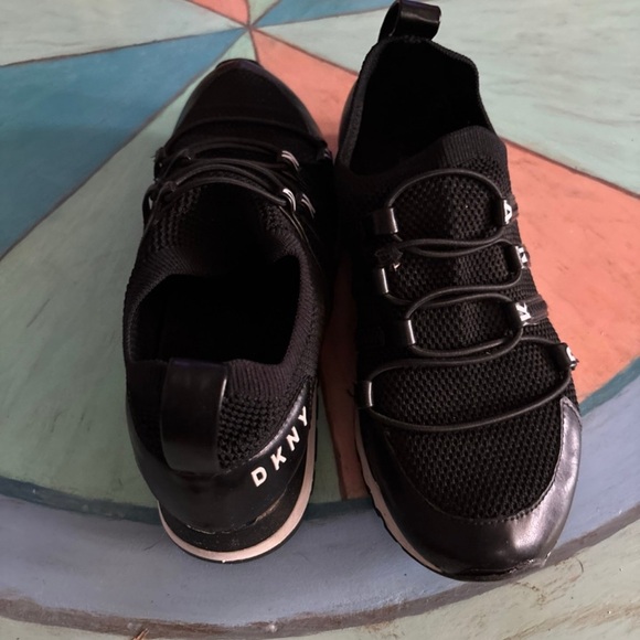 DKNY Black Athletic Shoes with White Details - Picture 2 of 4